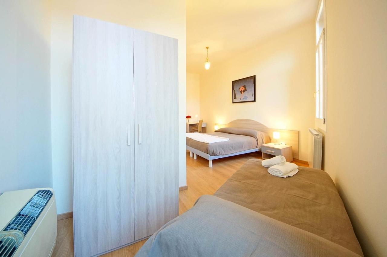 Ca' Circus 4 Rooms Wi-Fi Fibre Venedik Dış mekan fotoğraf